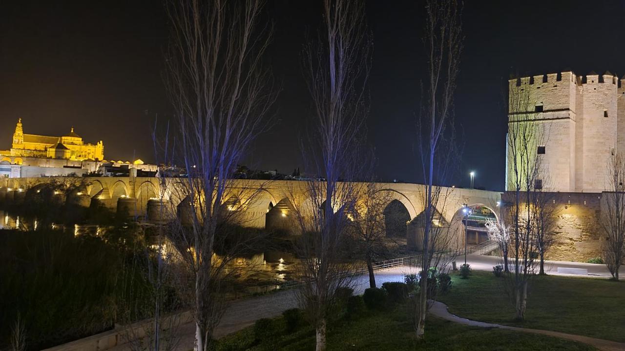 Albolafia Junto Puente Romano Córdoba Exteriér fotografie